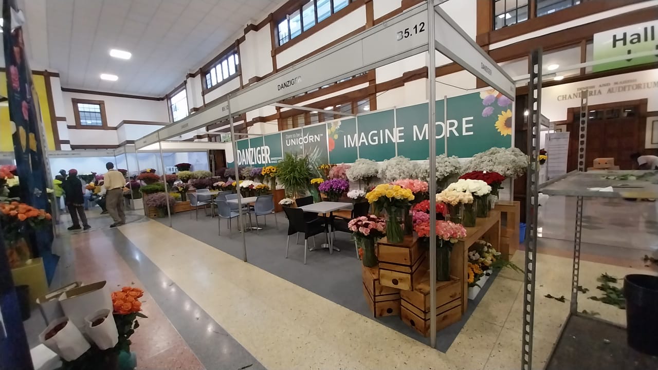 Flower gallery image 10